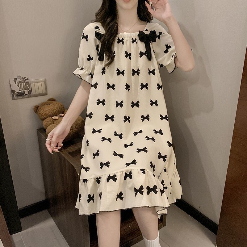 Women's padded nightgown