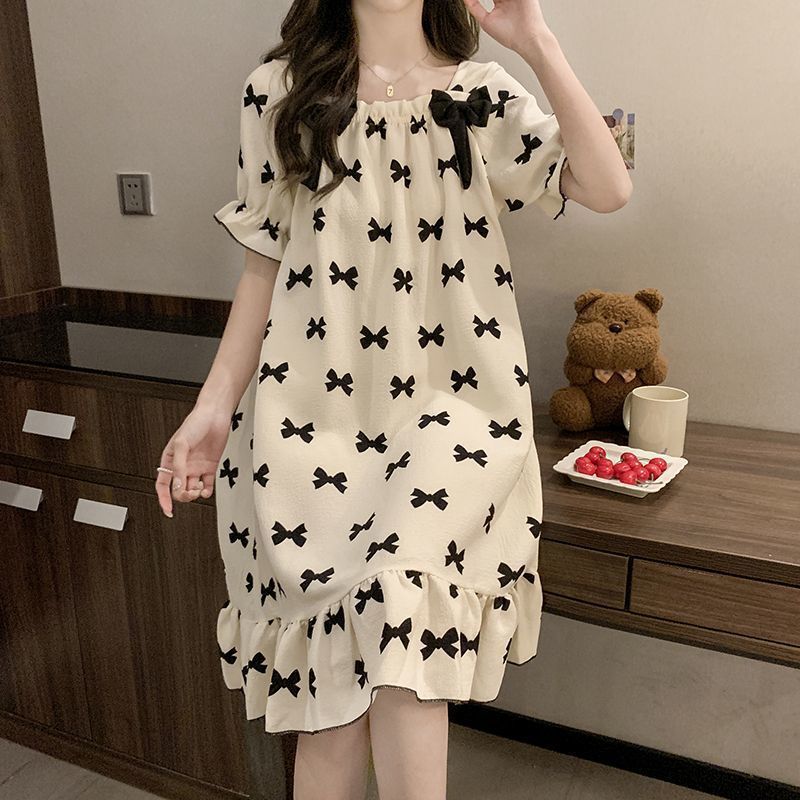 Women's padded nightgown