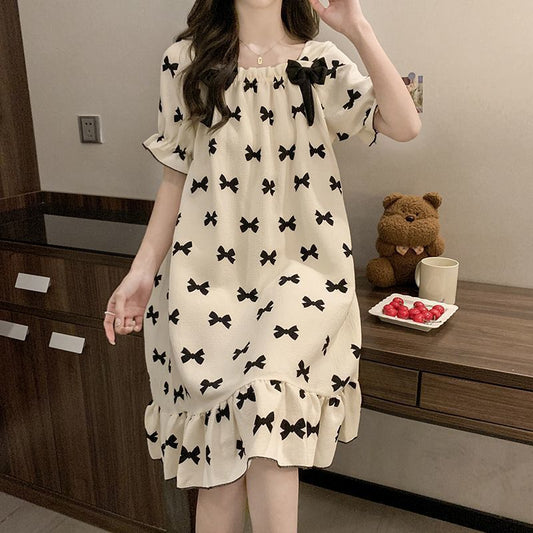 Women's padded nightgown