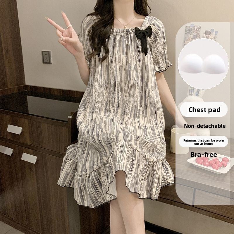 Women's padded nightgown